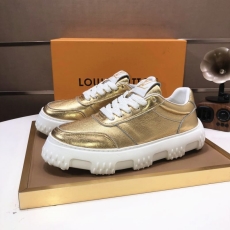 Louis Vuitton Low Shoes